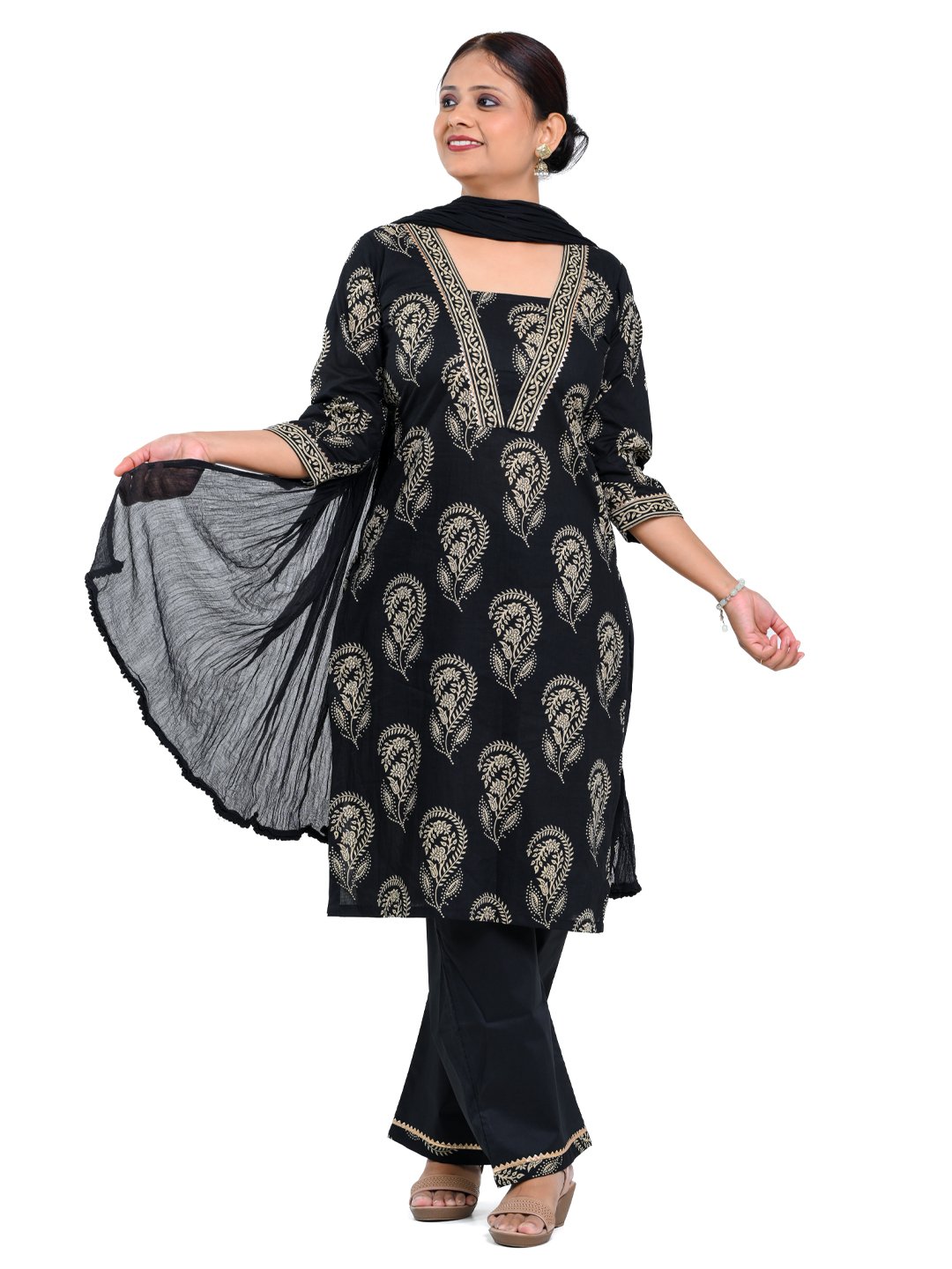 Classic Black Cotton Suit Set - Image 5